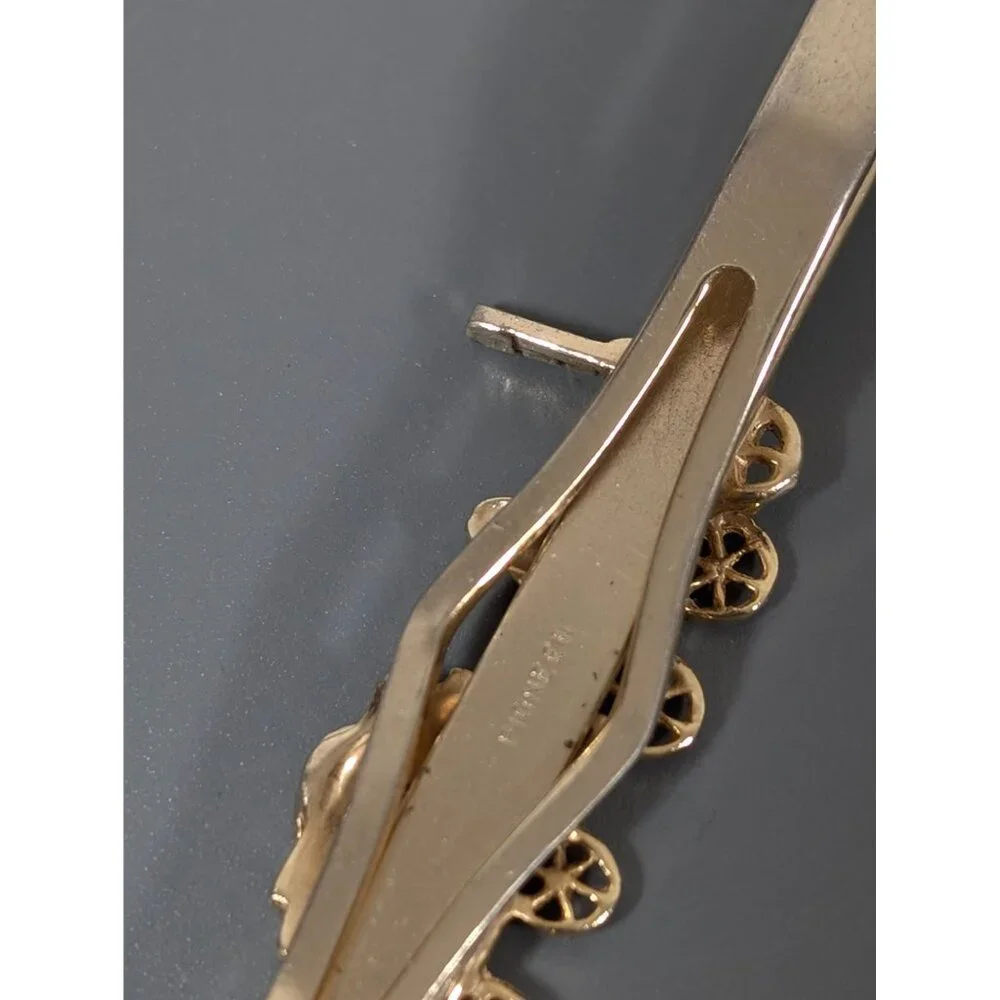 Vintage Pioneer Wagon Money Clip‎ Gold Tone Mens